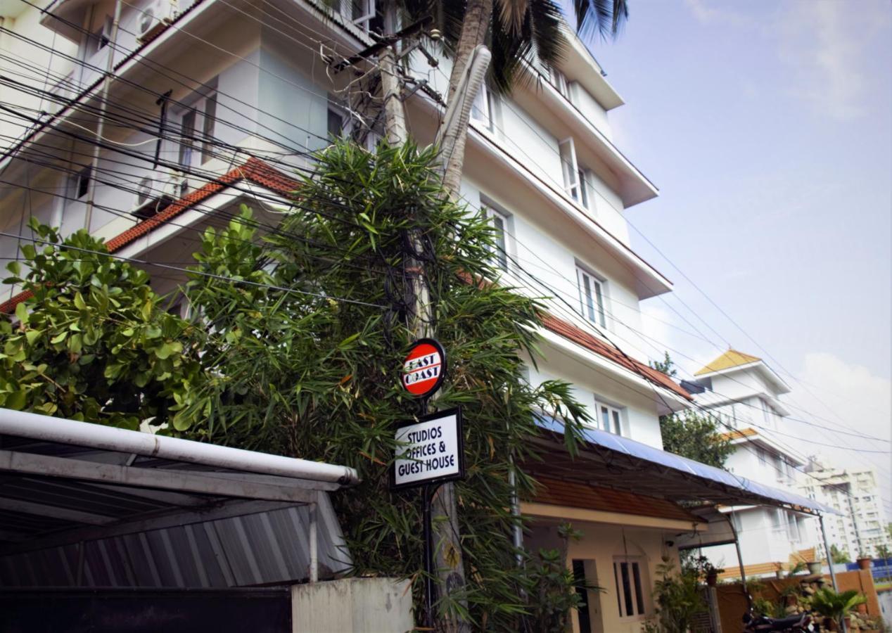 East Coast Hotel Thiruvananthapuram Ngoại thất bức ảnh