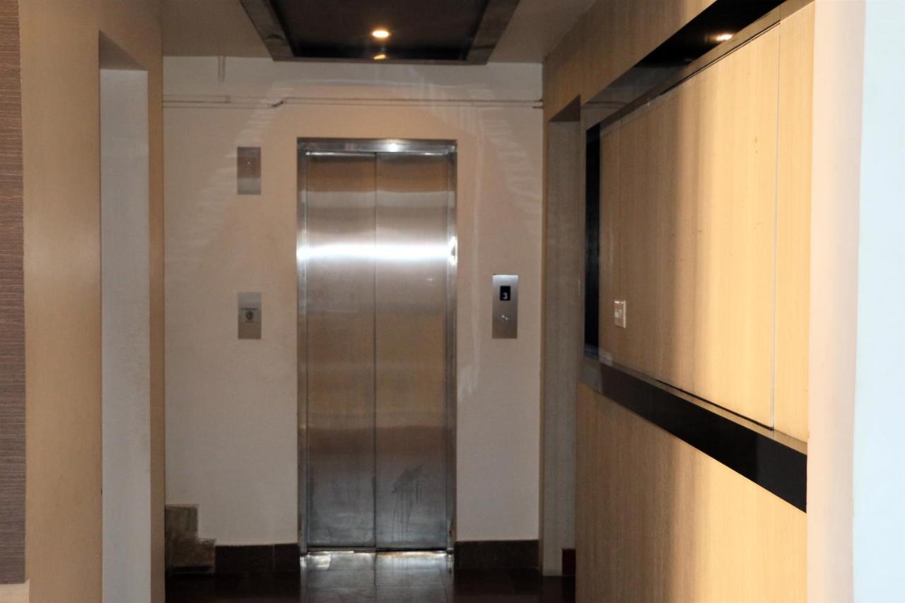 East Coast Hotel Thiruvananthapuram Ngoại thất bức ảnh