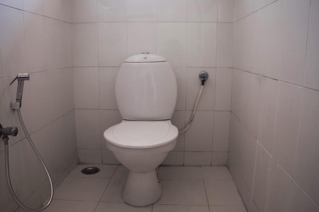 East Coast Hotel Thiruvananthapuram Ngoại thất bức ảnh