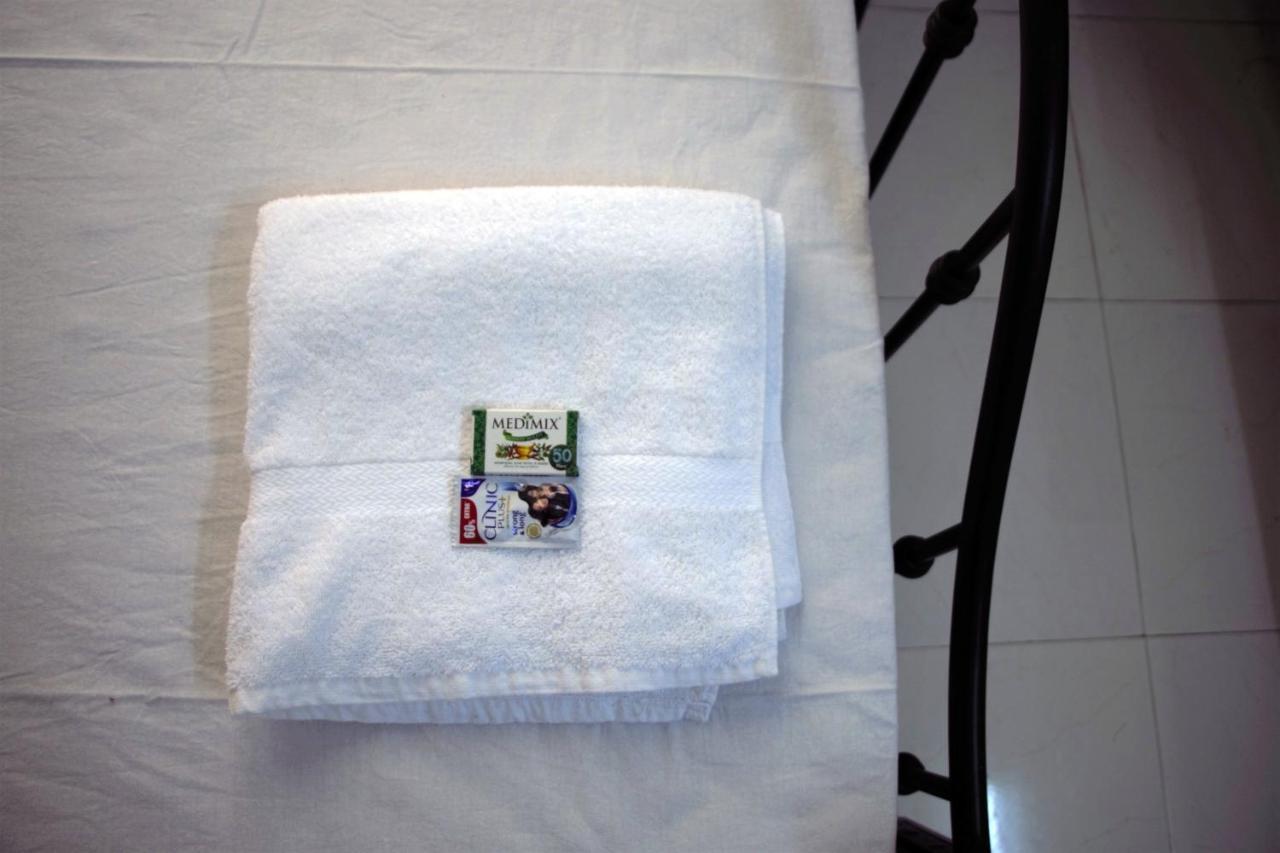 East Coast Hotel Thiruvananthapuram Ngoại thất bức ảnh
