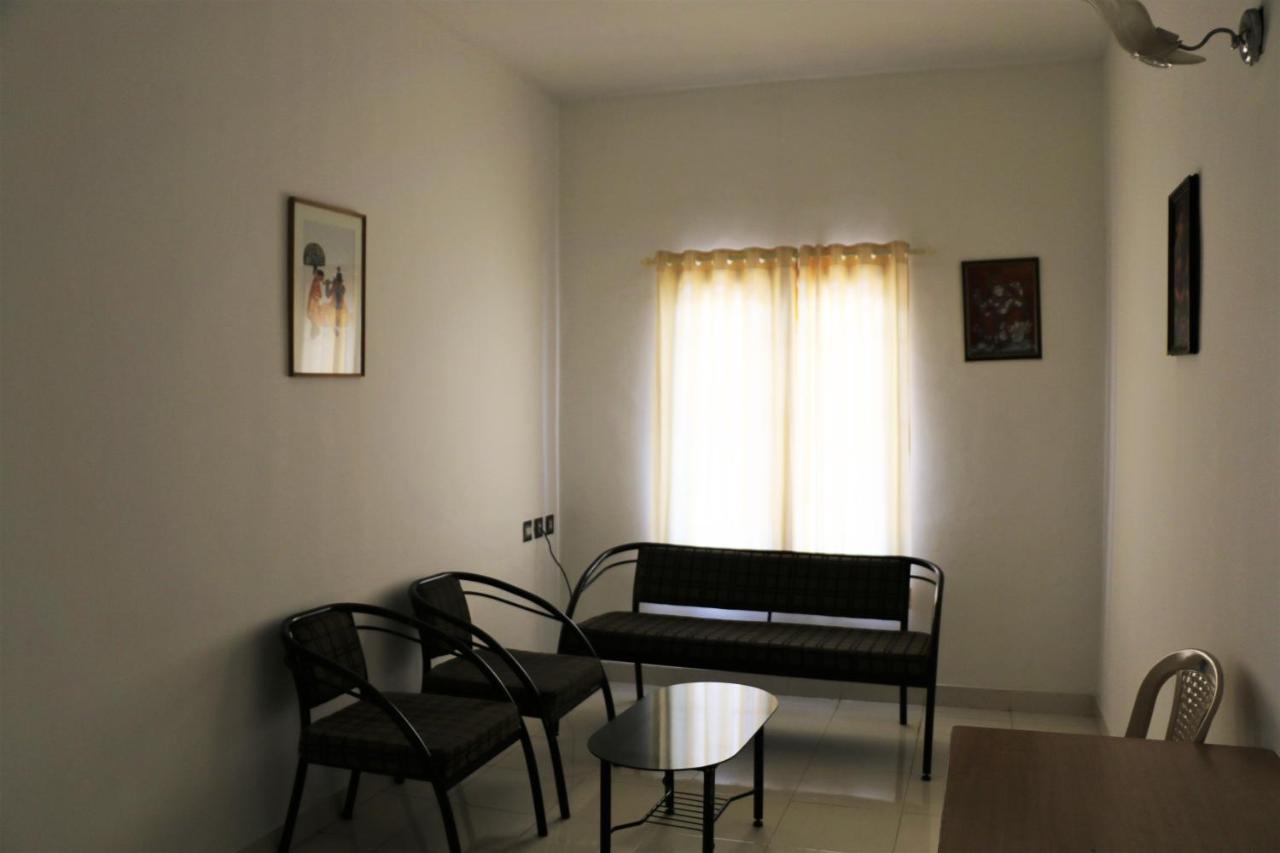 East Coast Hotel Thiruvananthapuram Ngoại thất bức ảnh